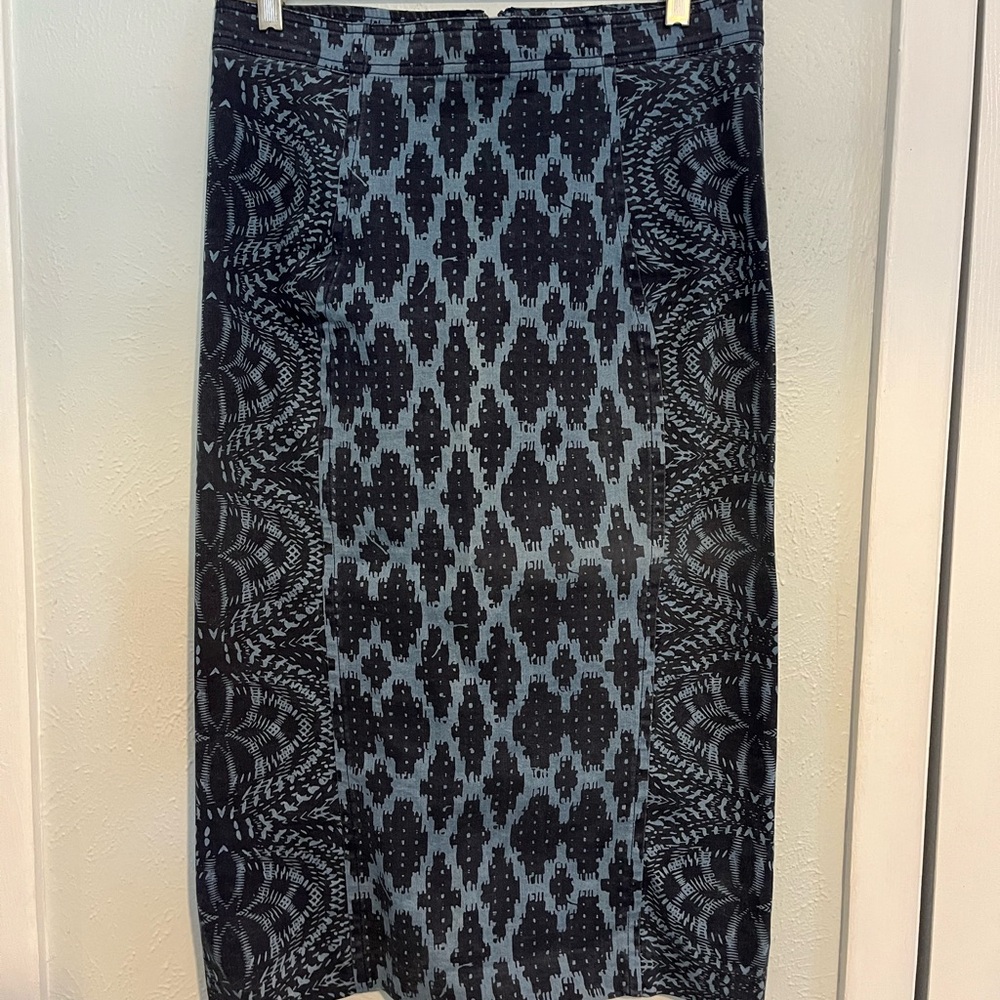 Tracy Reese Black and Blue Midi Pencil Skirt